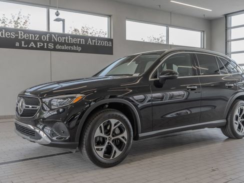 Certified 2025 Mercedes-Benz GLC 350e 4MATIC image 3