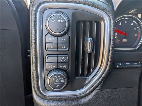 Used 2020 Chevrolet Silverado 1500 LTZ image 15