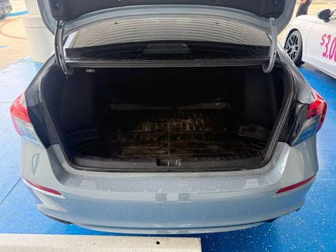 Used 2024 Honda Civic Sport image 12