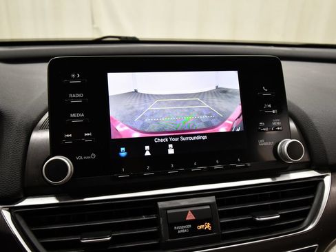 Certified 2018 Honda Accord LX image 20