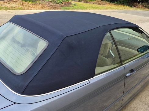 Used 2005 BMW 325Ci Convertible RWD image 17