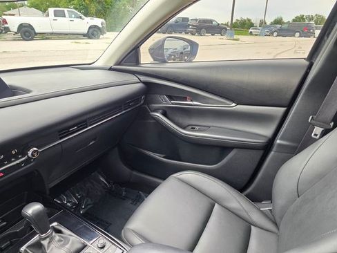 Used 2025 MAZDA CX-30 AWD 2.5 S w/ Preferred Package image 32