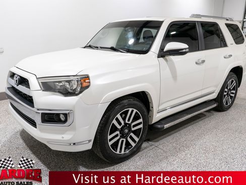 Used 2018 Toyota 4Runner Limited image 2