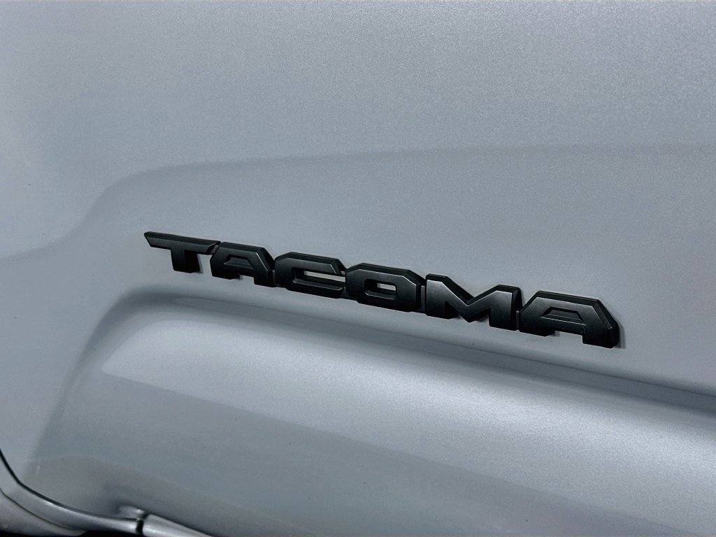 Used 2021 Toyota Tacoma SR5 AWD/4WD image 28