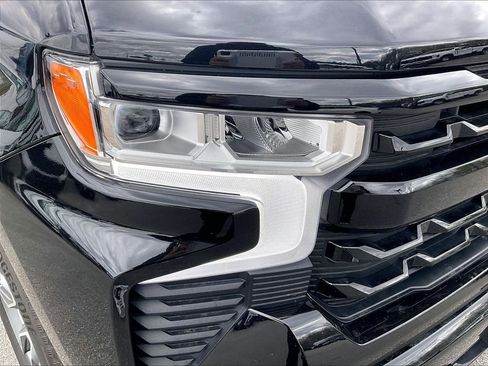 Used 2024 Chevrolet Silverado 1500 RST AWD/4WD image 30
