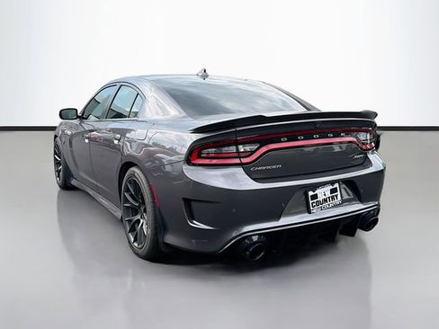 Used 2016 Dodge Charger SRT Hellcat w/ Harman/Kardon Audio Group RWD image 5
