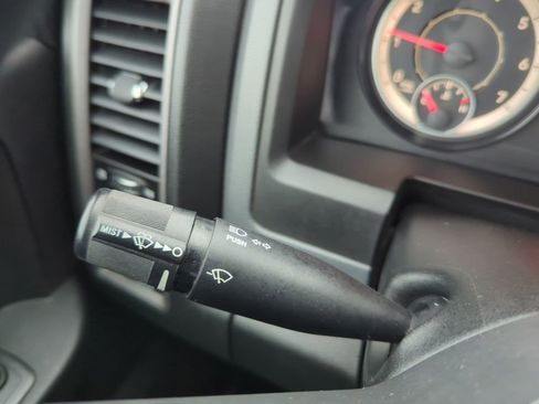 Used 2017 RAM 1500 Express w/ Express Value Package image 25