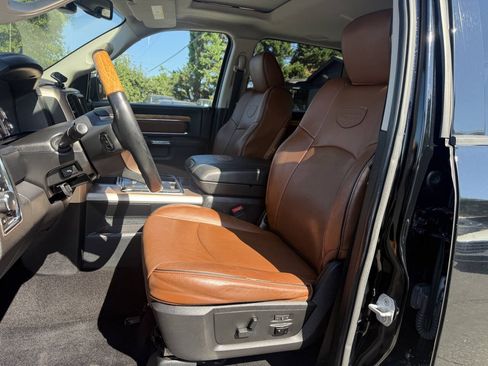Used 2013 RAM 1500 Laramie Longhorn w/ Convenience Group AWD/4WD image 9
