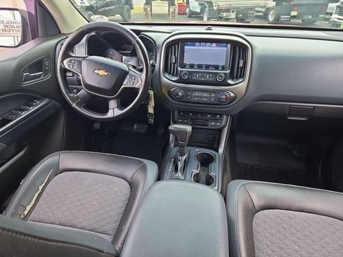 Used 2015 Chevrolet Colorado Z71 AWD/4WD image 26