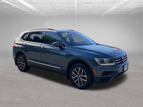 Used 2020 Volkswagen Tiguan SEL FWD image 4