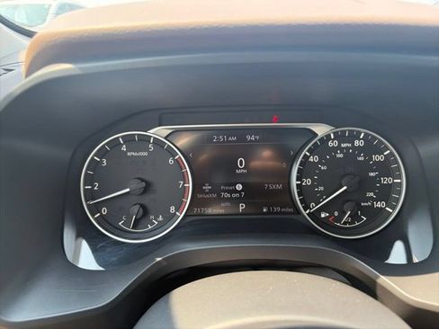 Used 2021 Nissan Rogue SL AWD/4WD image 21