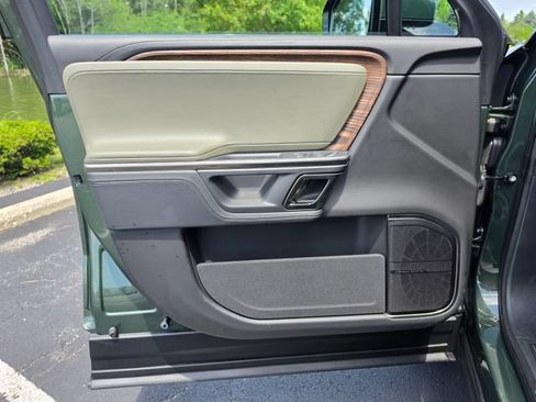 Used 2023 Rivian R1S Launch Edition AWD/4WD image 20