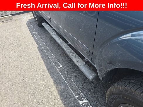 Used 2013 Nissan Frontier SL AWD/4WD image 18