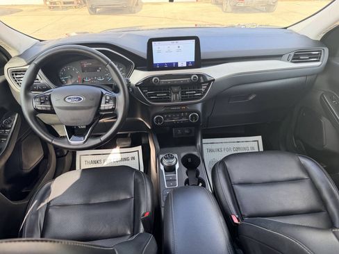 Used 2022 Ford Escape SEL FWD image 32