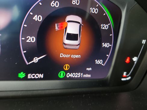 Used 2025 Honda Accord Sport image 12