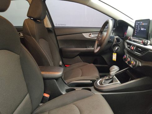 Used 2023 Kia Forte LX FWD image 21