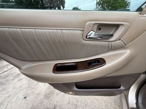 Used 2000 Honda Accord EX image 20