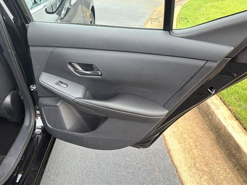Used 2025 Nissan Sentra SV w/ All-Weather Package FWD image 15