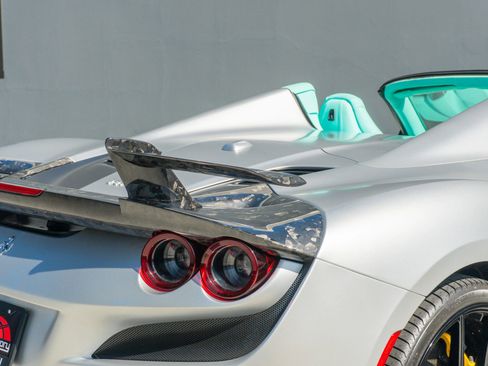 Used 2023 Ferrari F8 Tributo image 49