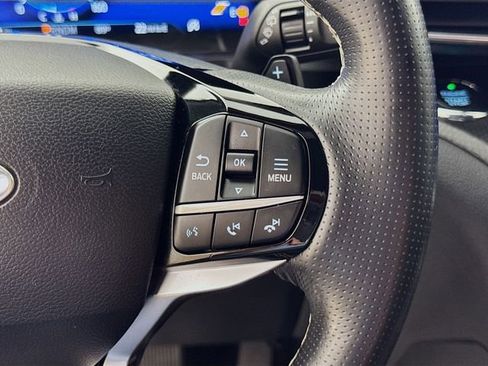 Used 2021 Ford Explorer ST w/ Equipment Group 401A AWD/4WD image 18