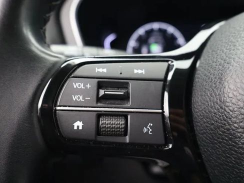 Used 2025 Honda Pilot EX-L image 21