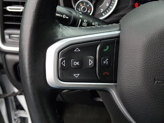Used 2022 RAM 1500 4x4 Crew Cab image 22