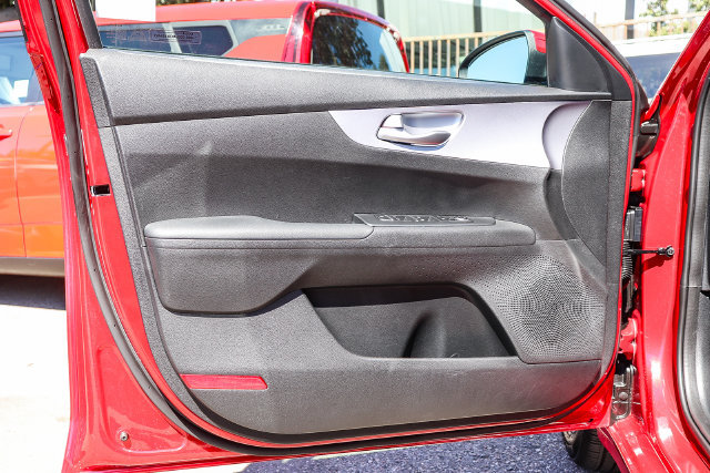 Used 2024 Kia Forte LXS FWD image 21