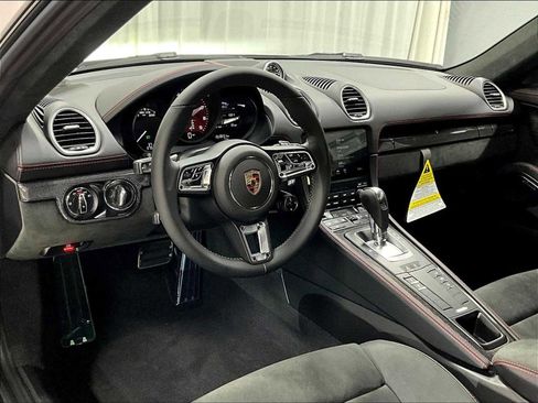 New 2025 Porsche 718 Cayman GTS image 4