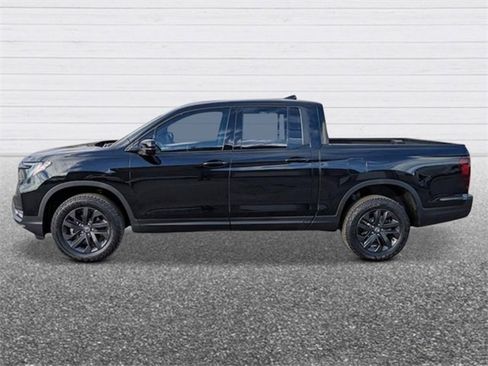 New 2025 Honda Ridgeline Sport image 2