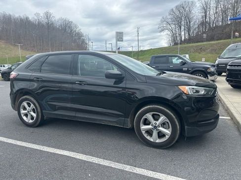 Used 2022 Ford Edge SE image 25