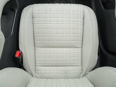 Used 2026 Honda HR-V LX image 30