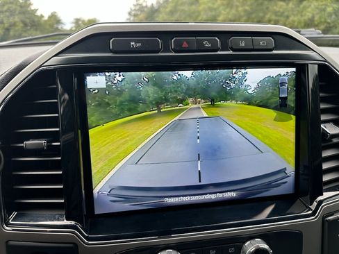 Used 2022 Ford F250 Lariat w/ Tremor Off-Road Package image 43