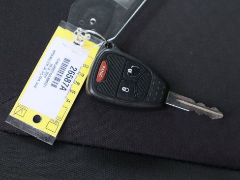 Used 2018 Jeep Wrangler Sport AWD/4WD image 26