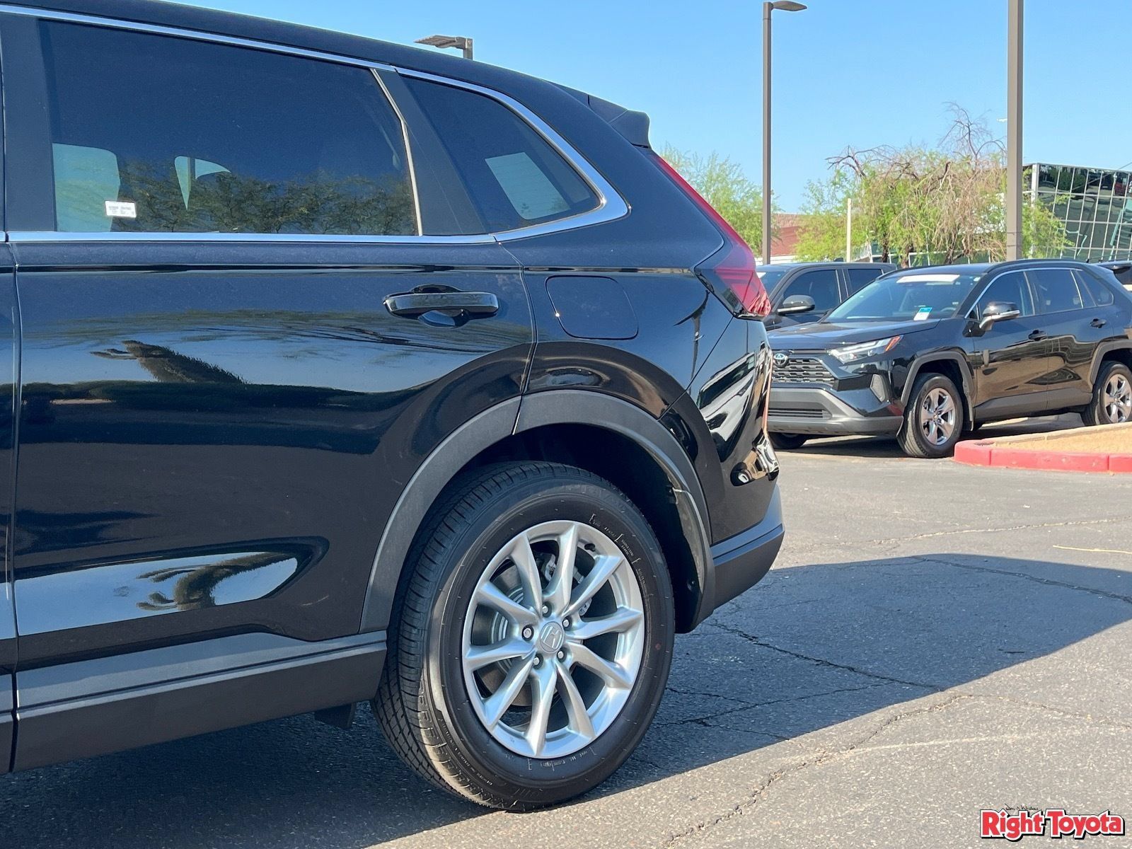 Used 2026 Honda CR-V EX image 10