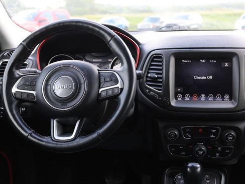 Used 2019 Jeep Compass Trailhawk w/ Safety & Security Group AWD/4WD image 23