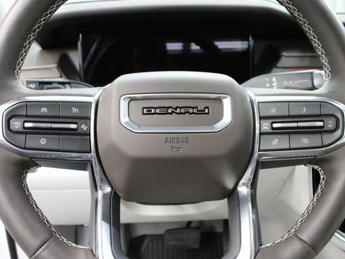 Used 2024 GMC Acadia Denali image 57