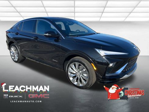 New 2025 Buick Envista Avenir image 1