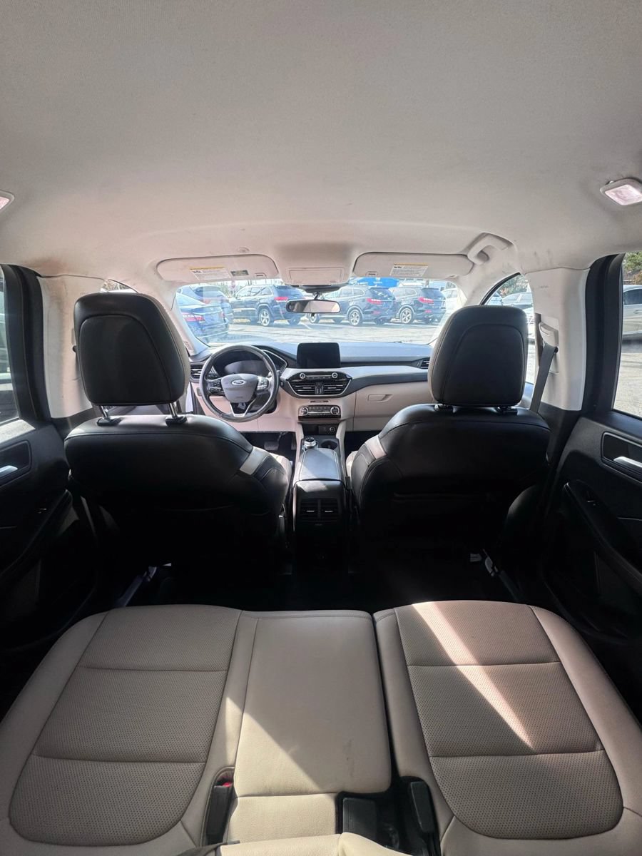 Used 2021 Ford Escape SEL FWD image 16