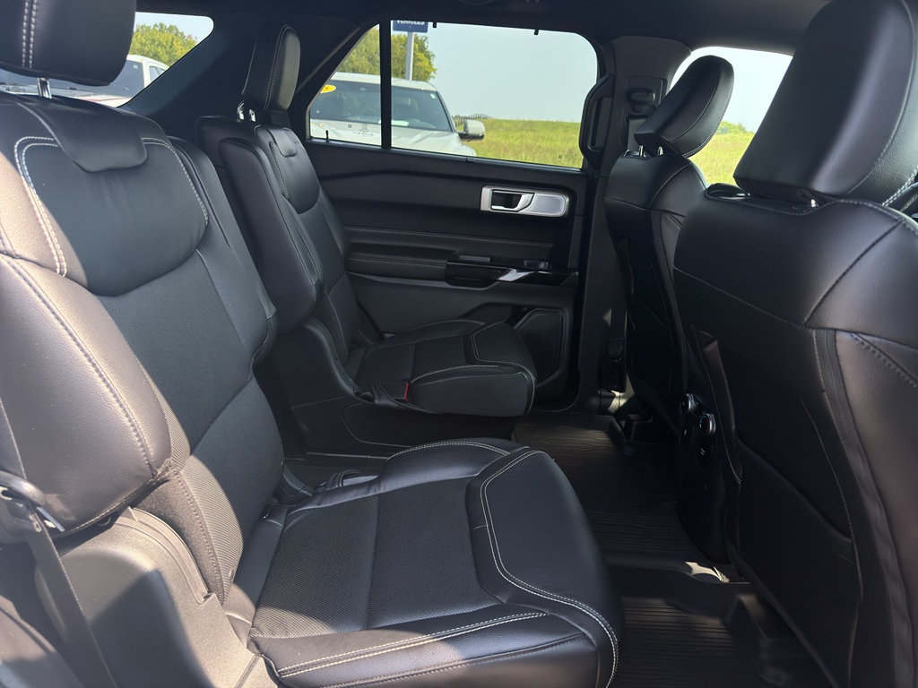 Certified 2024 Ford Explorer ST w/ Equipment Group 401A AWD/4WD image 23