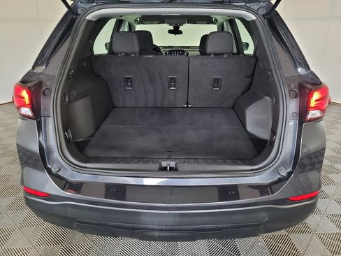 Used 2022 Chevrolet Equinox LS FWD image 29