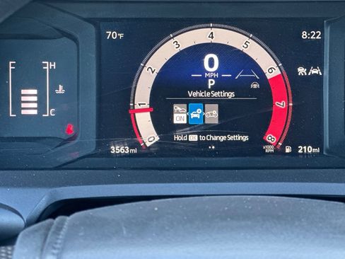 Certified 2025 Toyota Tacoma SR5 image 22