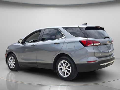 Used 2023 Chevrolet Equinox LT FWD image 4