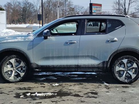 New 2026 Volvo XC40 B5 Plus w/ Protection Package Premier image 5