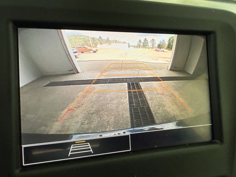 Used 2022 Chevrolet Equinox LT image 26