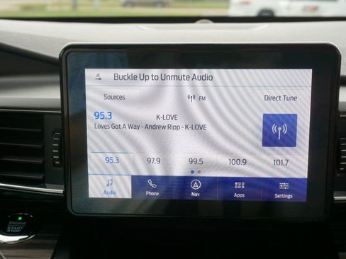 Used 2020 Ford Explorer Limited AWD/4WD image 11
