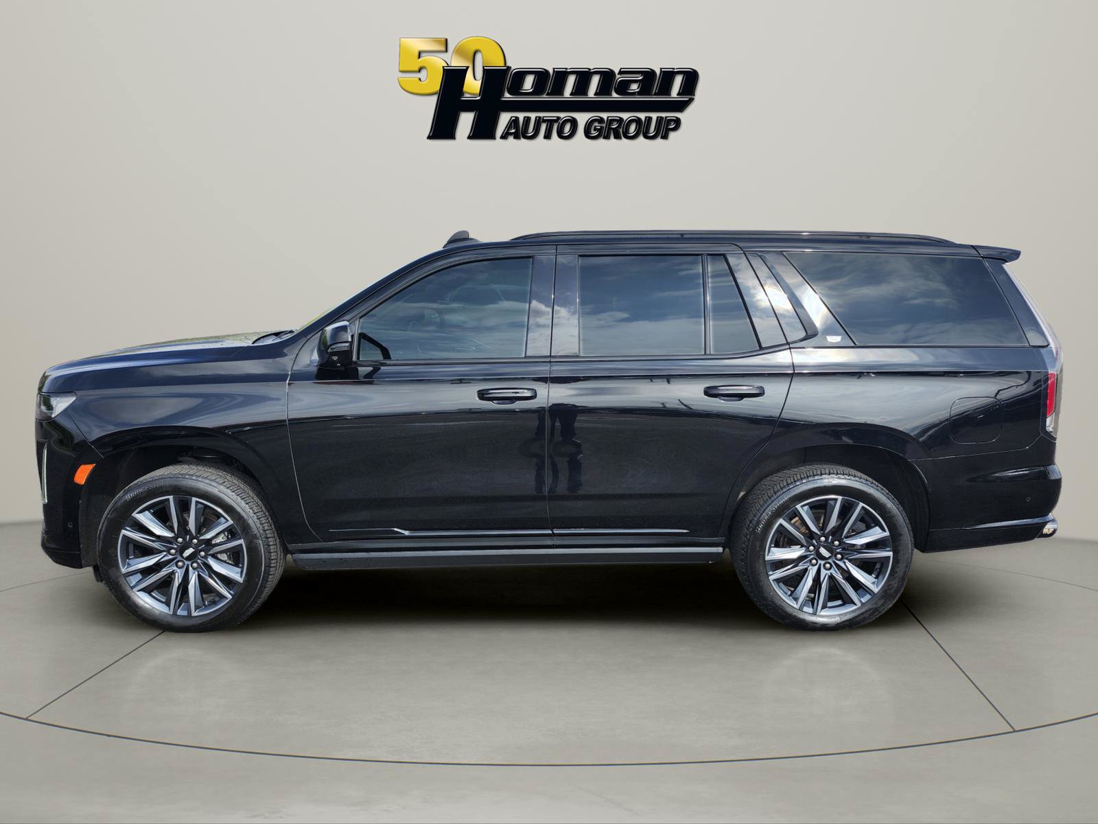Used 2021 Cadillac Escalade Sport w/ Driver Assist Tech Package AWD/4WD image 2