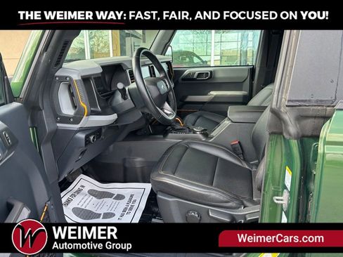 Used 2023 Ford Bronco Badlands AWD/4WD image 13