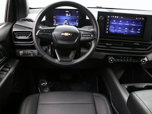 Used 2024 Chevrolet Silverado EV W/T image 17