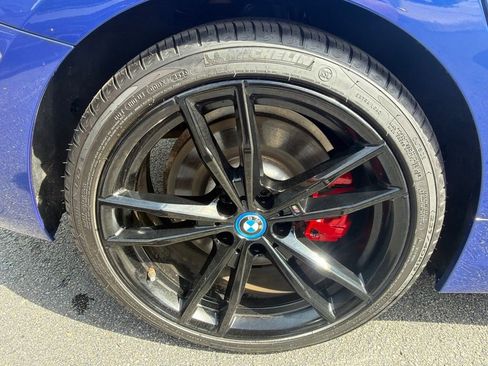 Used 2023 BMW 330e xDrive w/ M Sport Package AWD/4WD image 44