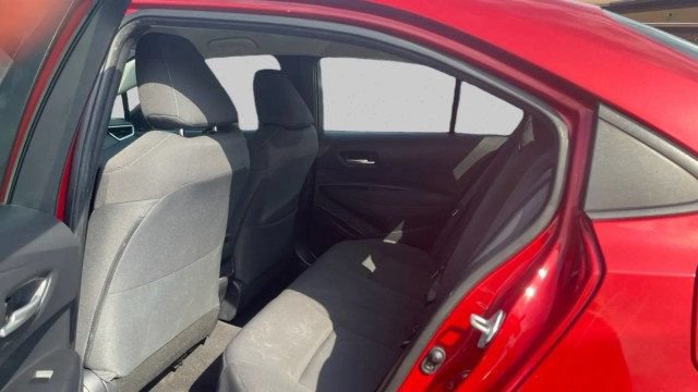 Used 2020 Toyota Corolla LE FWD image 16